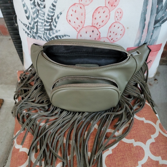 Leather fringe fanny pack, waist purse! - Picture 2 of 8